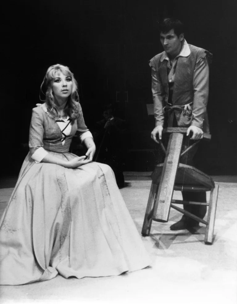 Gospa ne bo zgorela, Produkcija, Nazorjeva, Oddelek za gledališče in radio, 1968