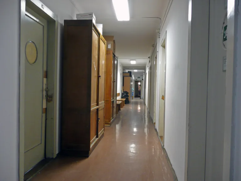 Nazorjeva 3, 12 fotografij, Fotografija