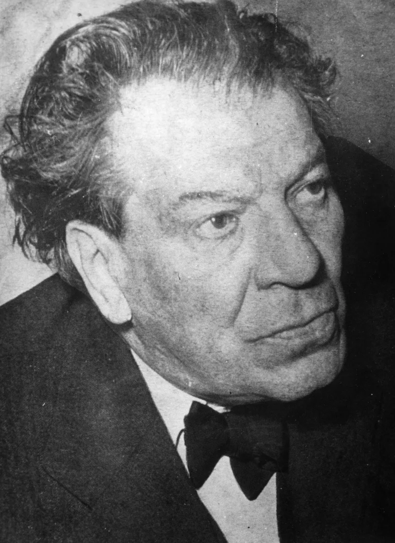 Branko Gavella, Osebnost, Profesor, Dukičevi bloki, Oddelek za gledališče in radio, 1947–1952