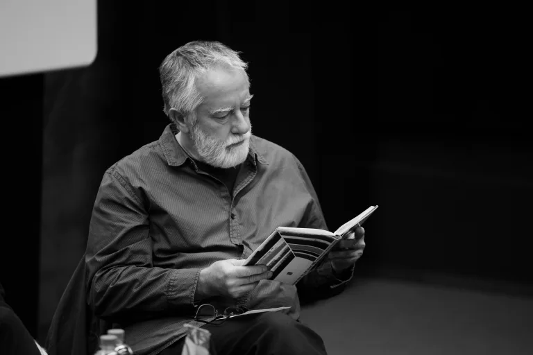 Aldo Milohnić, 2 fotografiji, Fotografija