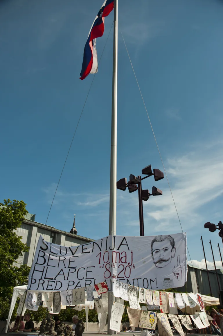 Hlapci pred parlamentom, Dogodek, Nazorjeva, Center za teatrologijo in filmologijo, 2012